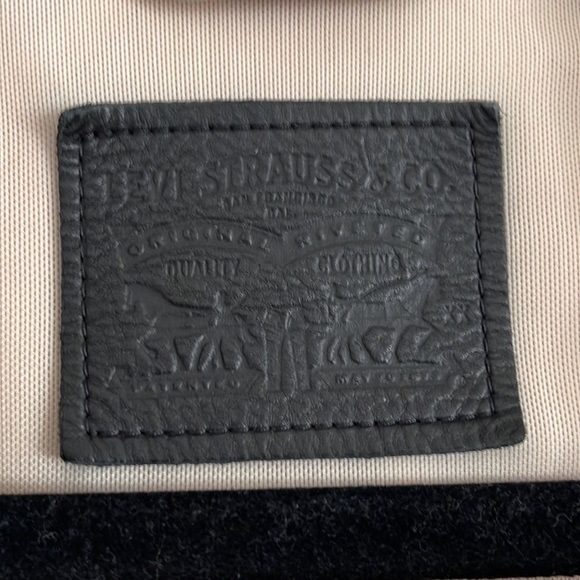 RARE LEVI’S water resistant jacket - Picture 2 of 8